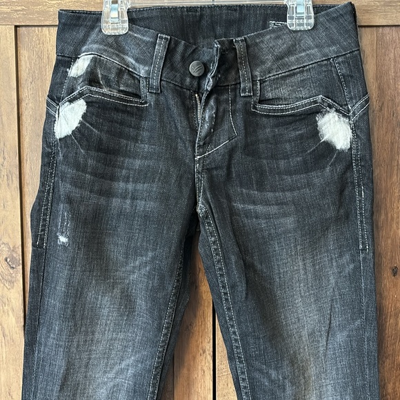 William Rast Jeans - Picture 6 of 9